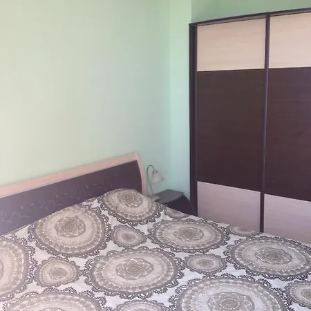 With Two Bedrooms At Sea 아파트